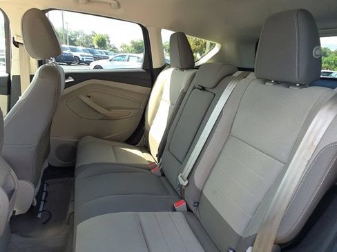 Used 2015 Ford Escape SE FWD image 7