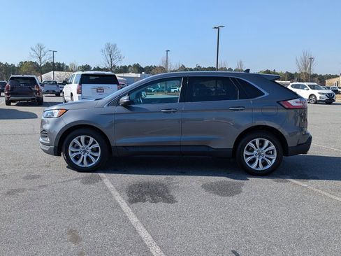 Used 2022 Ford Edge Titanium image 8
