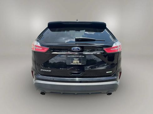 Used 2019 Ford Edge SE FWD image 10