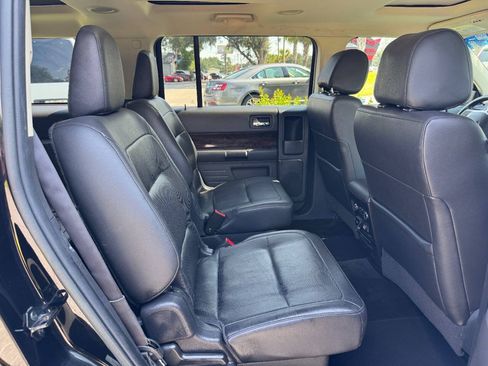 Used 2018 Ford Flex Limited w/ Equipment Group 301A AWD/4WD image 16
