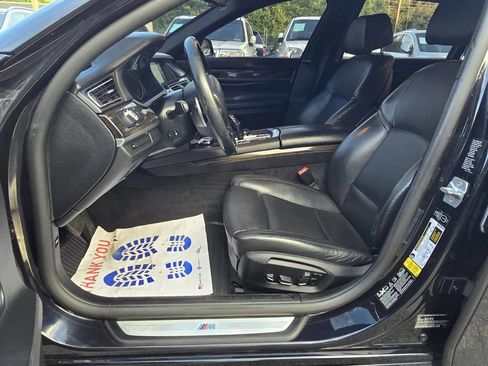 Used 2014 BMW 750Li xDrive w/ Executive Package image 22