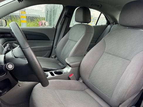 Used 2015 Chevrolet Malibu LS image 5