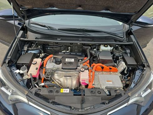 Certified 2018 Toyota RAV4 XLE AWD/4WD image 36