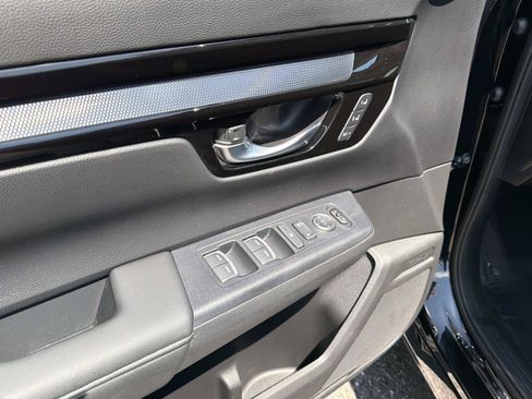 Used 2024 Honda CR-V EX-L image 16