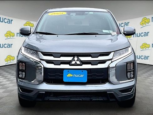 Used 2025 Mitsubishi Outlander Sport SE image 2