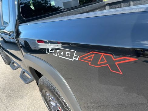 Certified 2025 Nissan Frontier PRO-4X AWD/4WD image 38