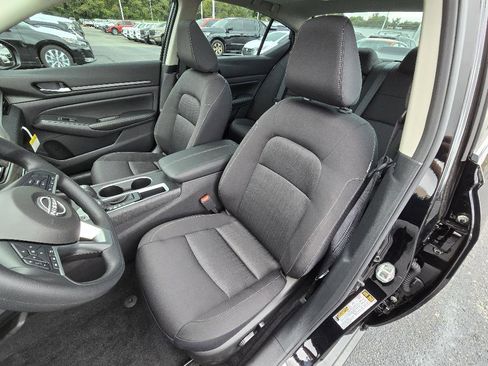 New 2025 Nissan Altima 2.5 SV w/ SV Special Edition Package image 13