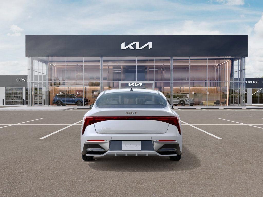 New 2026 Kia K5 LXS FWD image 5