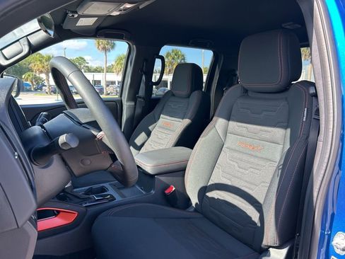 Used 2024 Nissan Frontier Pro-X w/ Technology Package image 4