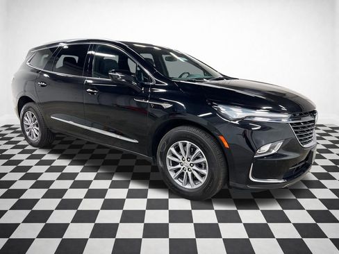 Certified 2024 Buick Enclave Essence w/ Trailering Package, 5000 lbs. AWD/4WD image 1