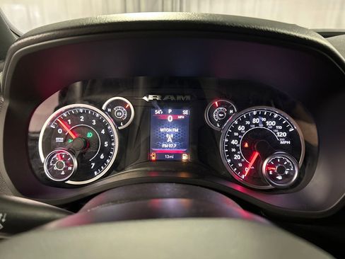 New 2026 RAM 1500 4x4 Crew Cab image 14