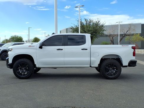 Used 2021 Chevrolet Silverado 1500 LT Trail Boss AWD/4WD image 2