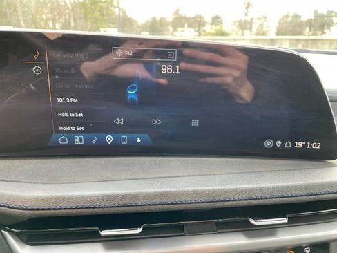 Used 2024 Cadillac XT4 Sport image 34