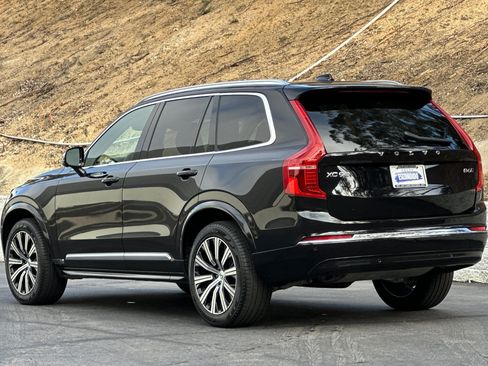 Certified 2025 Volvo XC90 B6 Plus AWD/4WD image 7