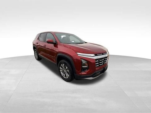 Used 2026 Chevrolet Equinox LT w/ Convenience Package II AWD/4WD image 4