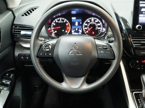 Used 2024 Mitsubishi Eclipse Cross LE AWD/4WD image 25