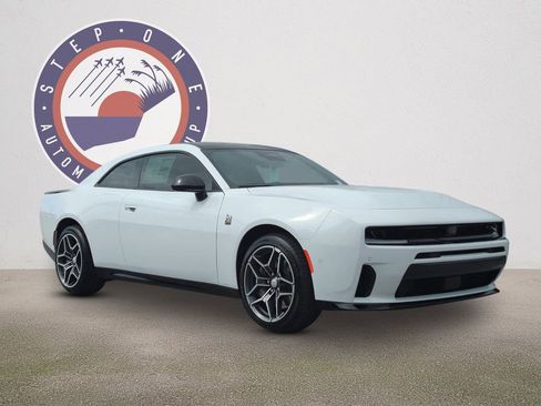 New 2026 Dodge Charger Scat Pack image 2