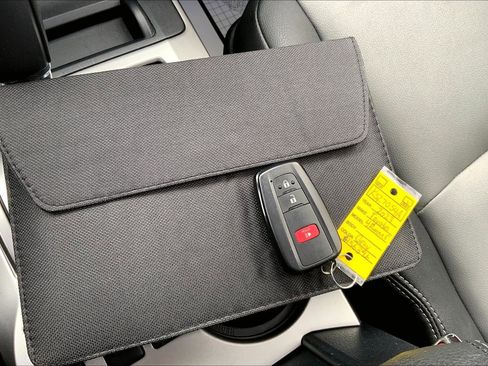 Used 2023 Toyota 4Runner SR5 Premium w/ Moonroof Package image 12