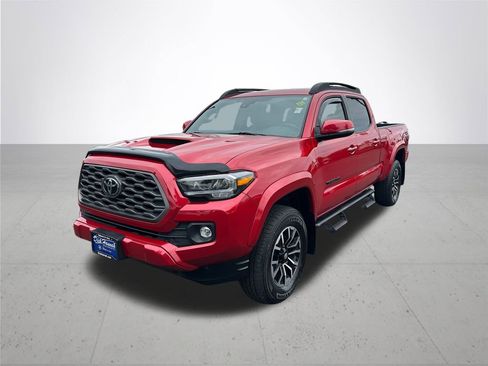Certified 2023 Toyota Tacoma TRD Sport image 2