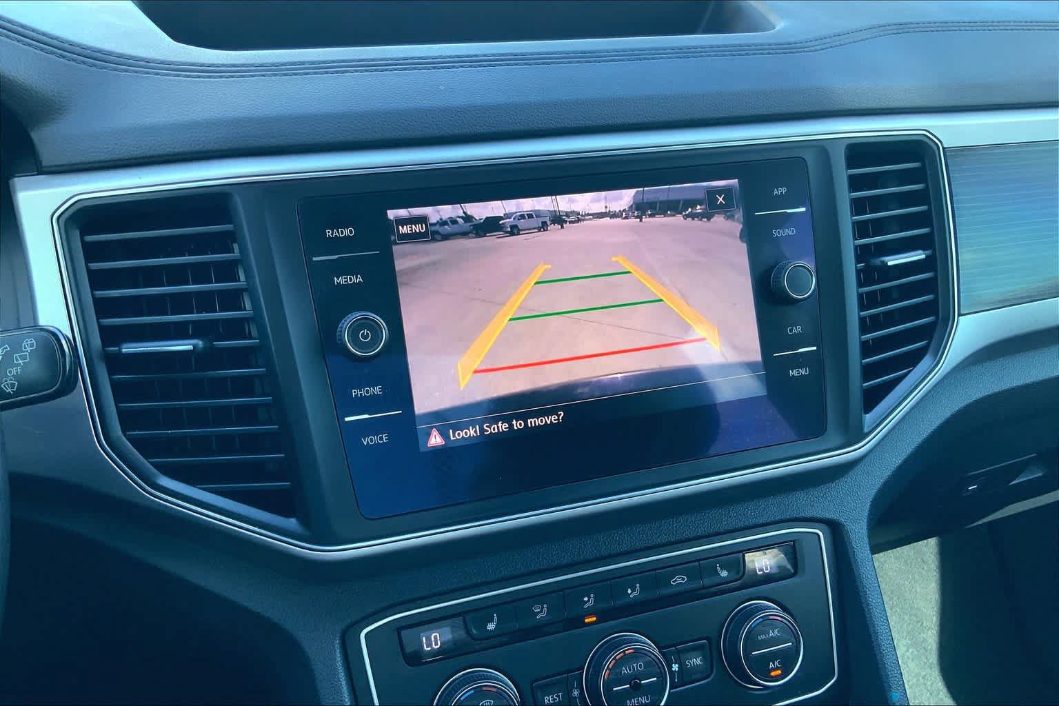 Used 2018 Volkswagen Atlas SE FWD image 28
