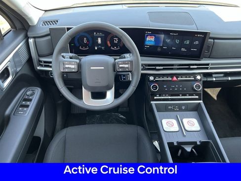 New 2026 Hyundai Santa Fe SE image 11