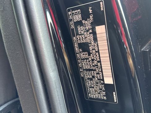 Used 2018 Volvo XC90 T6 Momentum w/ Convenience Package image 41