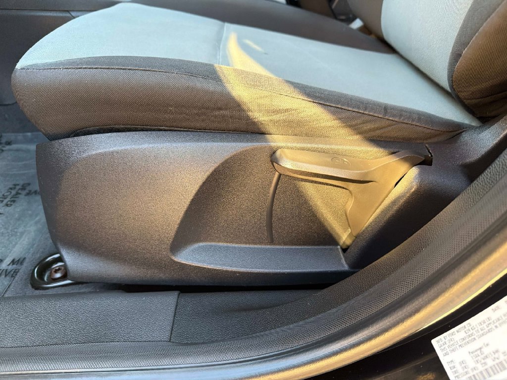 Used 2018 Ford Fiesta S FWD image 18