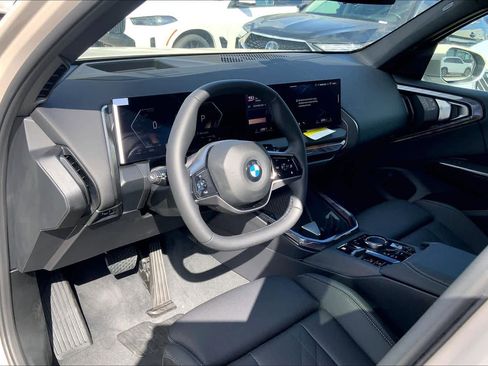 Used 2026 BMW X3 xDrive30 w/ Premium Package image 8