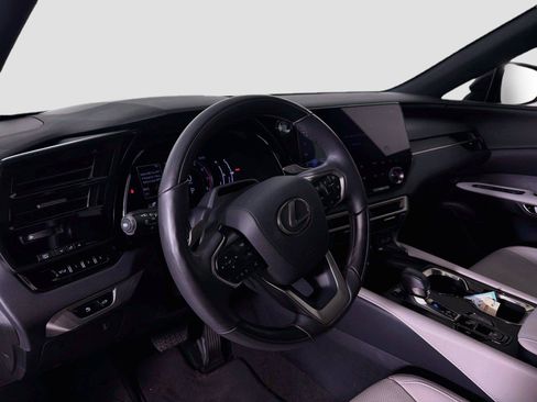 Used 2023 Lexus RX 350 Premium w/ Accessory Package (Z1) FWD image 9