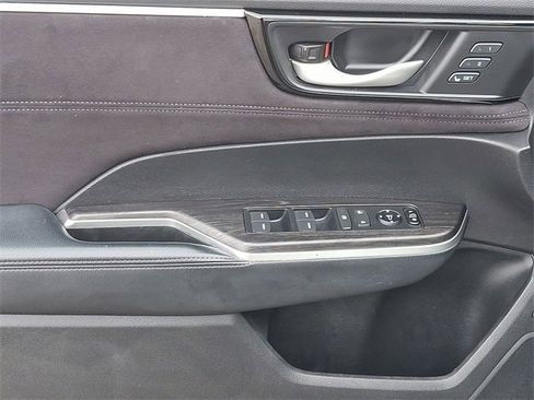 Certified 2018 Honda Clarity Touring image 11