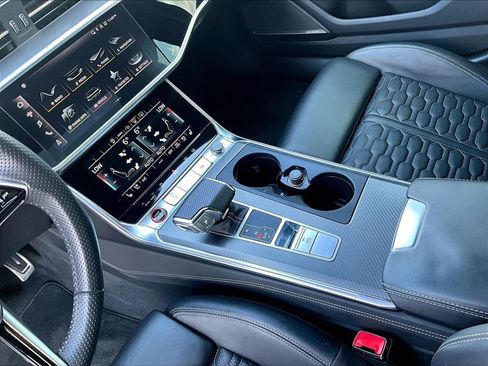 Used 2021 Audi RS 6 AWD/4WD image 17