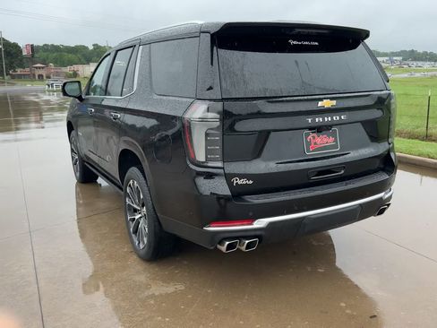 Used 2025 Chevrolet Tahoe High Country AWD/4WD image 6