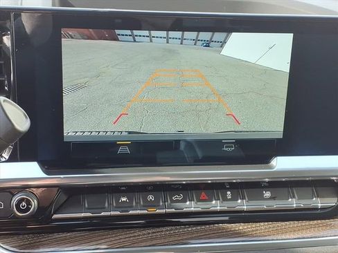 Certified 2025 Chevrolet Silverado 1500 LT image 20