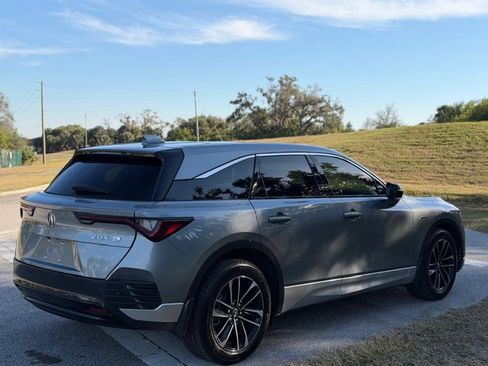 Used 2024 Acura ZDX A-Spec image 5