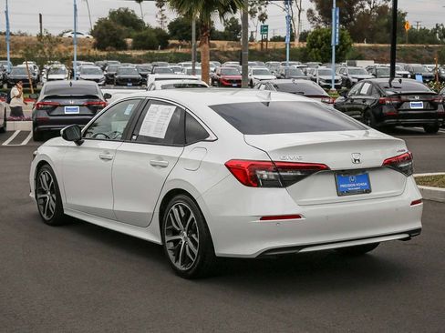 Certified 2024 Honda Civic Touring image 4