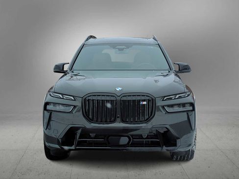 New 2026 BMW X7 M60i image 3
