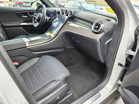 New 2026 Mercedes-Benz GLC 300 4MATIC image 9