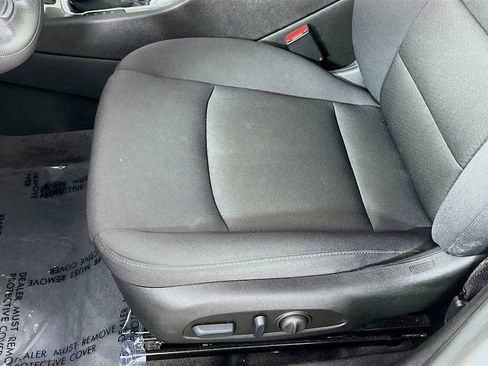 Used 2024 Chevrolet Malibu LT image 26