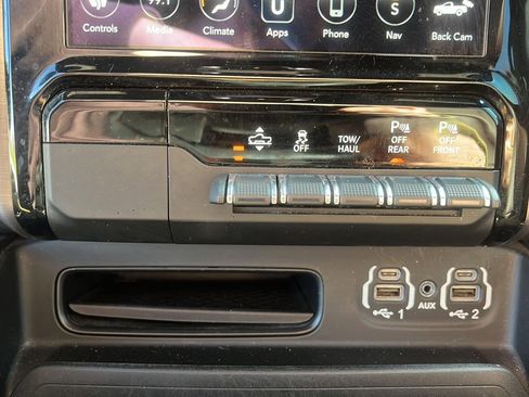 Used 2020 RAM 1500 Limited image 20