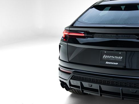 Used 2019 Lamborghini Urus AWD/4WD image 30