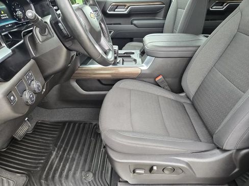 Used 2025 Chevrolet Silverado 1500 LT w/ Texas Edition Plus RWD image 13