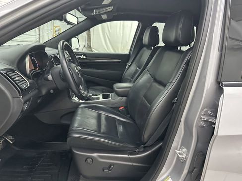 Used 2019 Jeep Grand Cherokee High Altitude RWD image 21