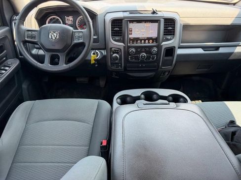 Used 2016 RAM 1500 Express AWD/4WD image 8