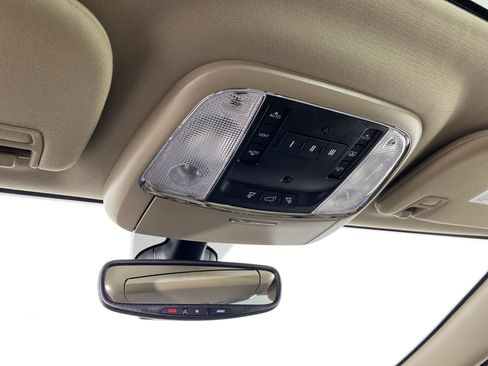 Used 2021 Jeep Grand Cherokee Overland image 38