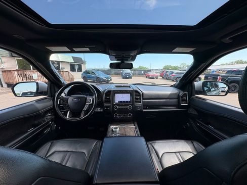Used 2021 Ford Expedition Limited AWD/4WD image 10