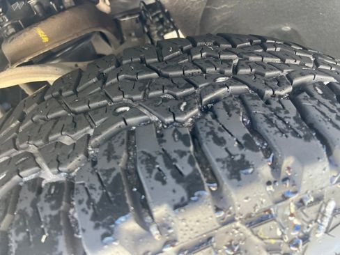 Used 2022 Chevrolet Tahoe Z71 image 27