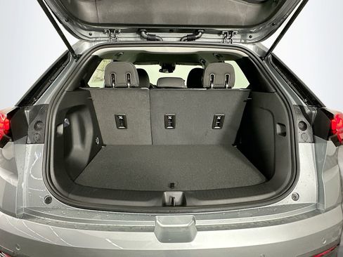 New 2027 Chevrolet Bolt LT w/ Comfort Package FWD image 26