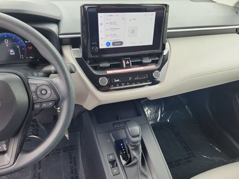 Used 2026 Toyota Corolla Cross L FWD image 18