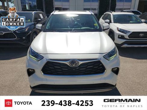 Certified 2020 Toyota Highlander Platinum image 2