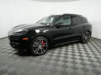 New 2026 Porsche Cayenne GTS video 2